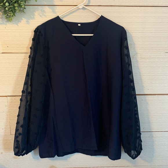 Tops - Elegant Navy Blue Women's Top. Size XL.